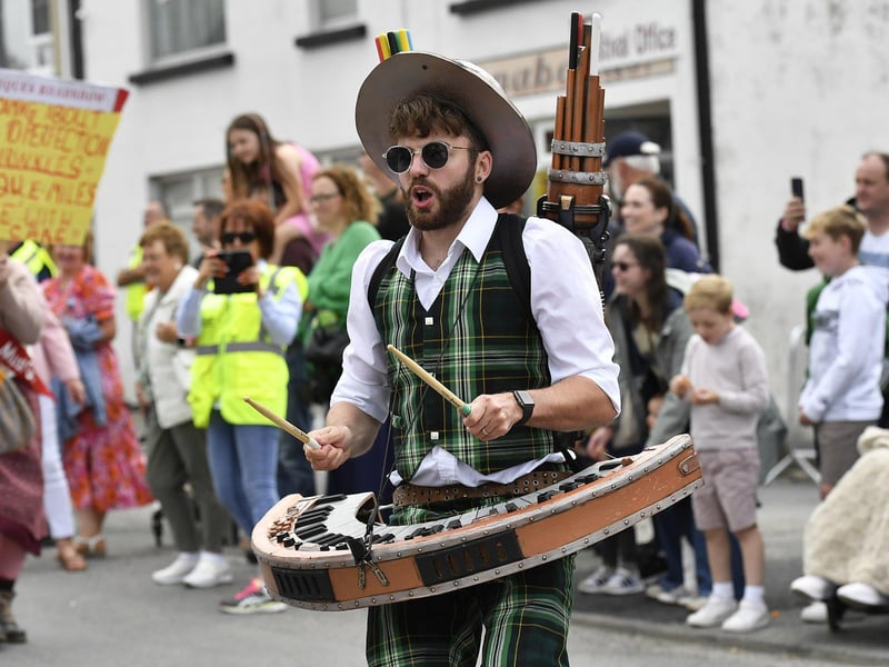 In Your Space Circus took part in the Clonmany Festival Parade held on Sunday afternoon. Photo: George Sweeney