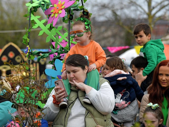 Families watch Studio 2’s dance academy preforming the ‘Musical Land of the Fairy People’ in the Peace Garden on St Patrick’s Day. Photo: George Sweeney. DER2311GS – 41