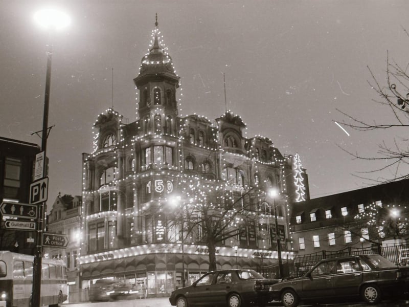 Austin's Christmas Lights Switch on 1993.
