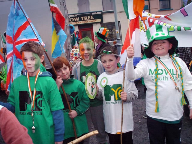 Flying the flag for Moville Youth Club. (1903PG50)