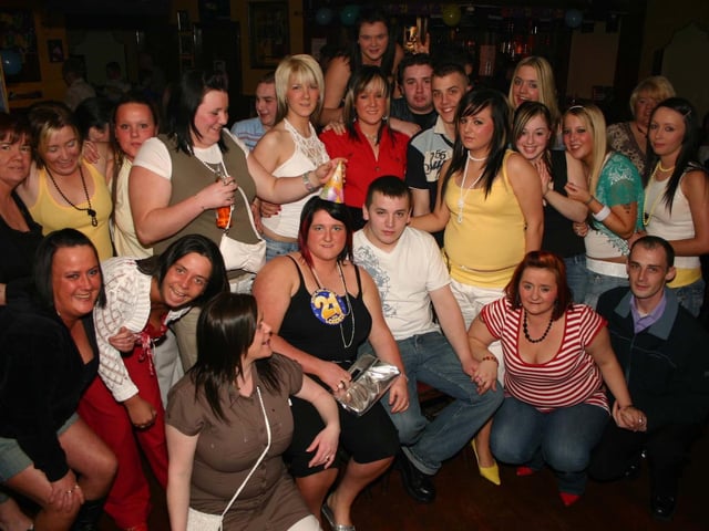 Having fun at the birthday party in the Abercorn Bar. 3923/dd : Parties and celebrations across Derry in May 2006.