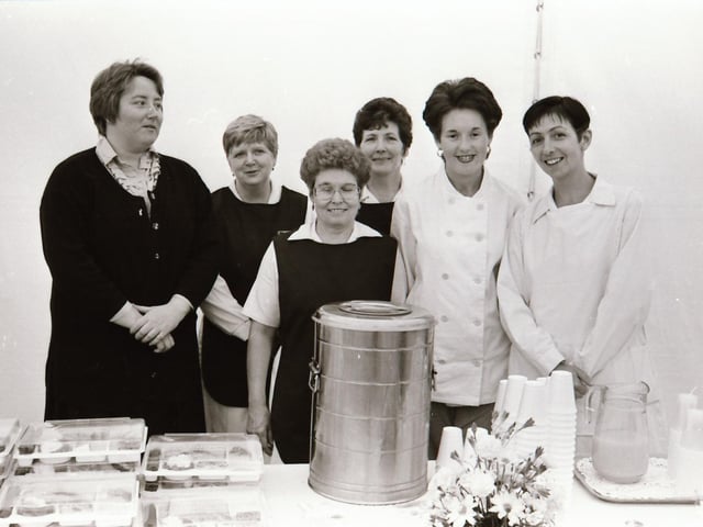 Photographs of students, professors, and proud parents during the Magee graduations in June 1995.