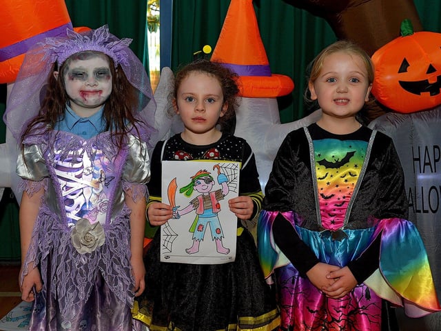 Khaleesi, Harper and Anna were dressed for the St Eithne's Primary School Halloween picnic on Wednesday afternoon last.  Photo: George Sweeney.  DER2243GS  045