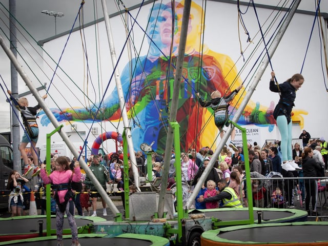 Féile's Wan Big Street Party.