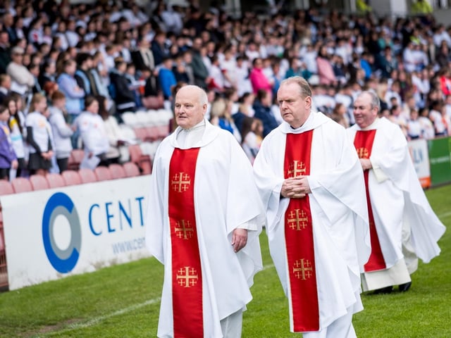 Participants at the Derry Diocese Fan The Flame annual Mass 2025 in Celtic Park.