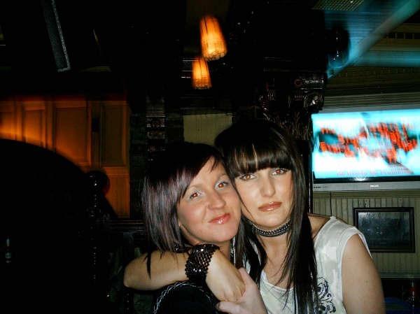 Enjoying a night out at Earth nightclub back in January 2006.
