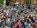 Huge numbers in Guildhall Square for the Return of Colmcille. (1106PG30)