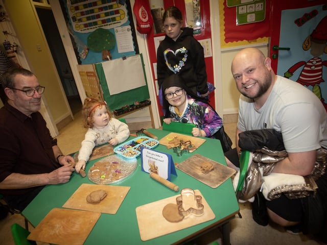 Making gingerbread people at Thursday's Oakgrove Primary Open Day. : .