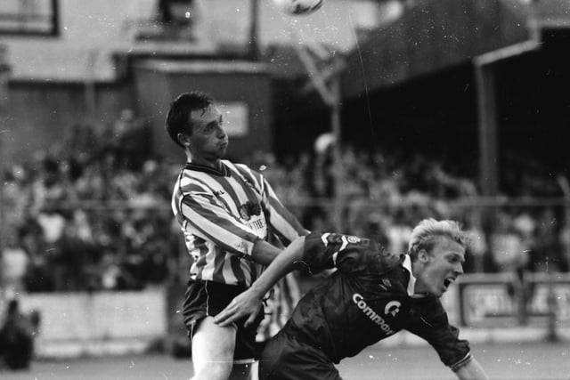 Paul Curran out jumps Joe Allon