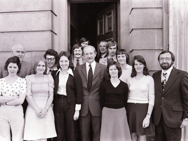 Edward O'Leary retires from Bank of Ireland.