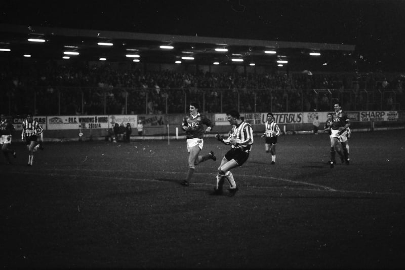 Donal O'Brien heads wide against Everton at the Brandywell.