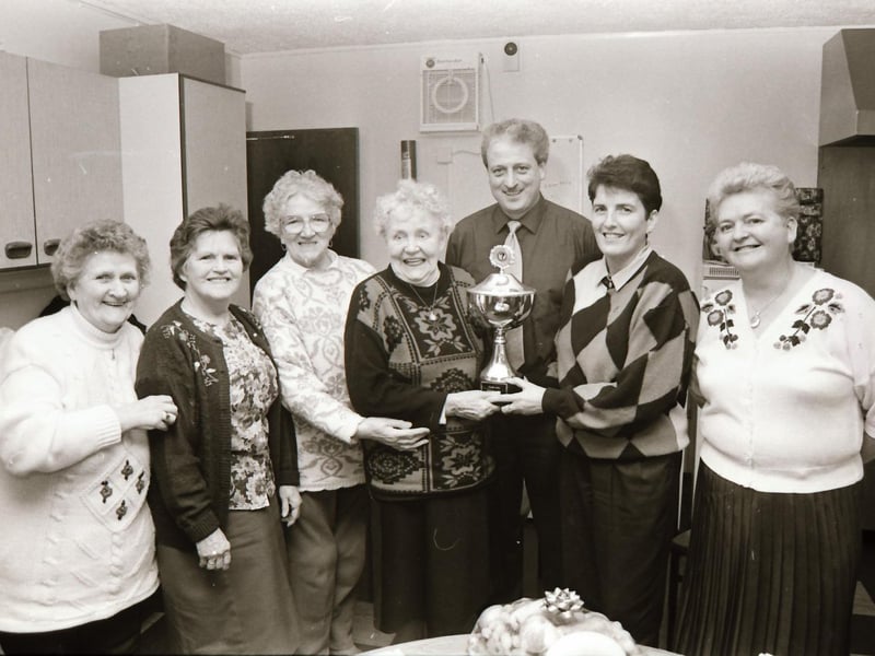 Carnhill Resource Centre Senior Citizens Quiz.