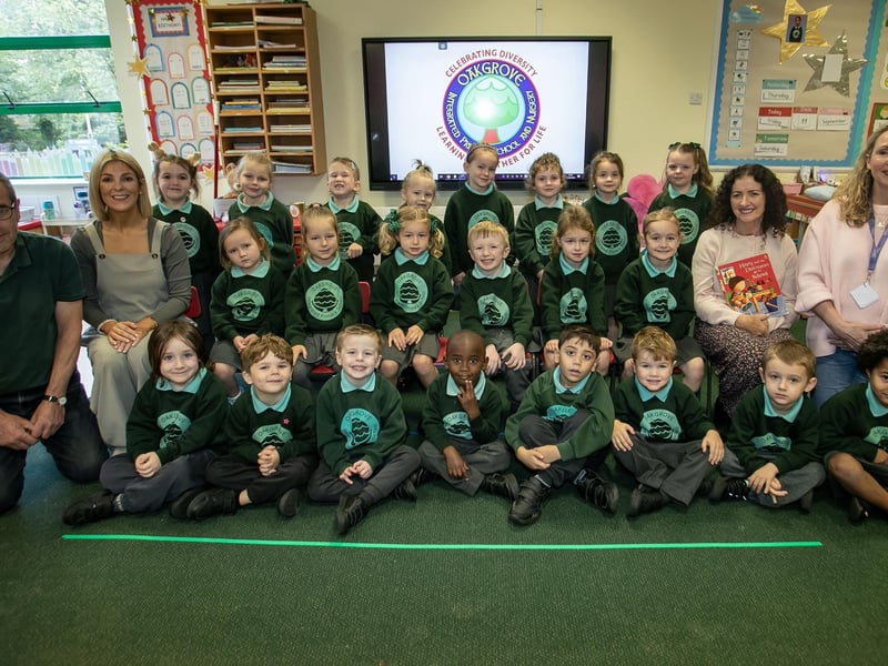 Mrs Veevers  Primary One class at Oakgrove Integrated Primary and Nursery School pictured on Friday last. Included are Ms. Slattery, Classroom Assistants Mr. Adrian Doney, Ms. Elaine McCauley and Miss Tina Browne (Photos: Jim McCafferty Photography)