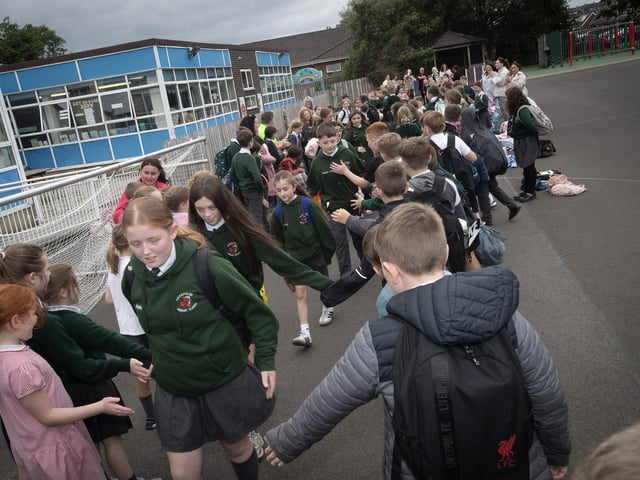 P7 Pupils Sign Off at Greenhaw PS! Jim McCafferty Photography