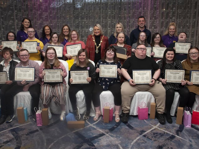 The Mayor with the 20+ age group members who received their certificates. (Photos: Jim McCafferty Photography)