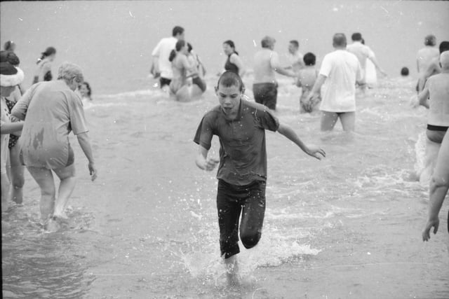 Lisfannon Christmas swim 1997