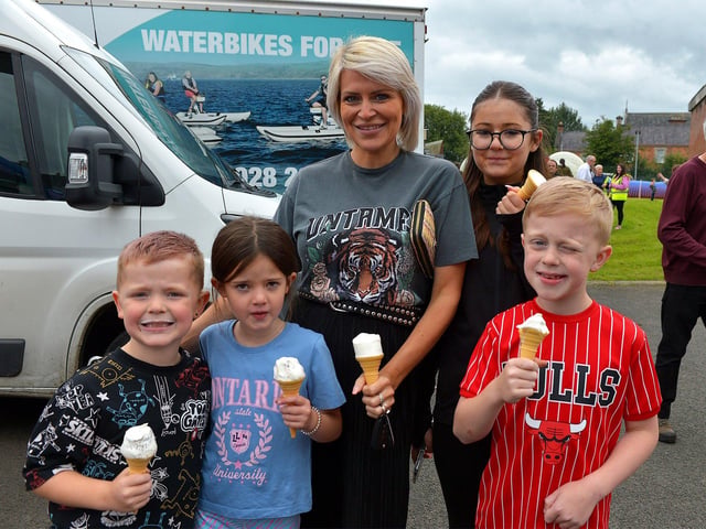 Members of the Rooney family pictured at the Pennyburn Youth Club fun day on Friday afternoon last. Photo: George Sweeney. DER2331GS – 97
