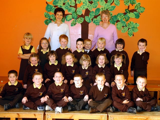 Pupils from Drumachose Ps pictured with class teacher, Griete Caskie, and classroom assistant, Roberta Mallett. (0310A25):20 years on: Young people across Derry and Donegal starting school in September 2003