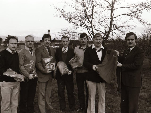 Mothers Pride Golfing Society get new sweaters.