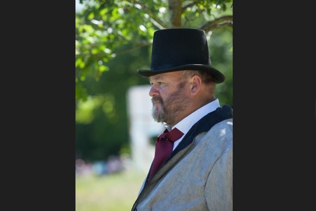 Oliver Doherty as Jules.