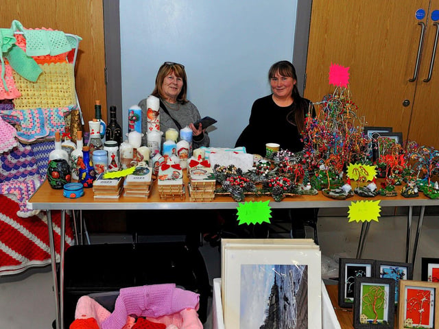 Clare Harkin and Carol McLaughlin and their stall at the Christmas Craft Fair held in the Galliagh Community Centre on Saturday afternoon. Photo: George Sweeney. DER2250GS – 75