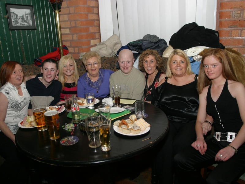 Pictures of Derry parties and celebrations in December 2003