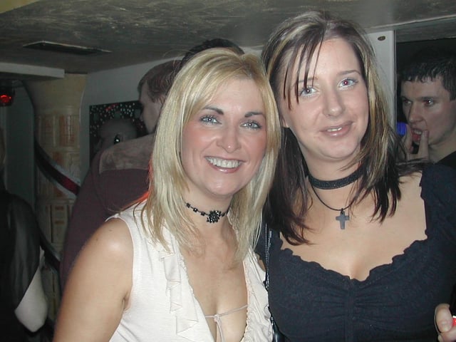 A night out at Café Roc / Earth in Derry in January 2003.