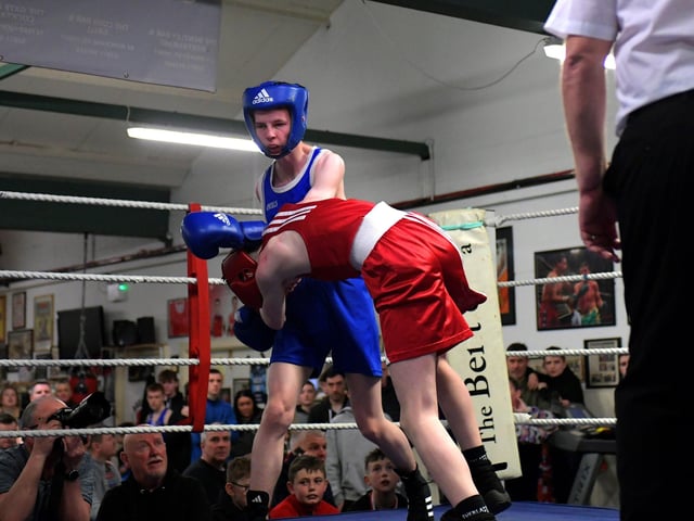 Jake Mitchell, The Ring, left, boxing Churchlands’s Alex McGowan.  Photo: George Sweeney