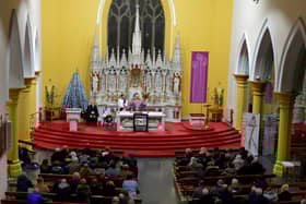 The Reverend Dr David Latimer spoke at a Mass celebrated by Fr Michael Caney PP, in St Columba’s Church Chapel Road on Tuesday evening, remembering those murdered in Annie’s Bar on the 20 December 1972. Photo: George Sweeney. DER2251GS – 09