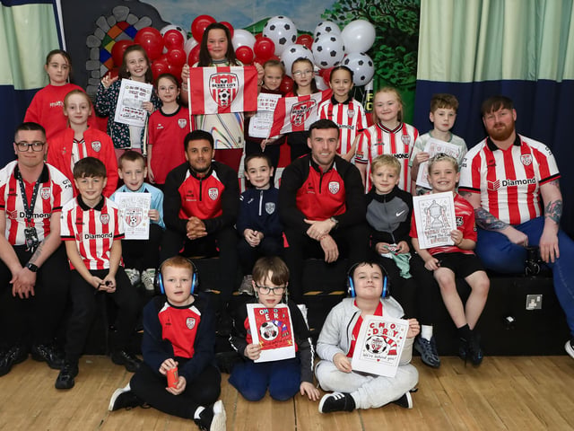 DCFC pre-Cup final visit to Longtower PS Patrick McClean and Tyler Smith.  (Photo - Tom Heaney, nwpresspics)