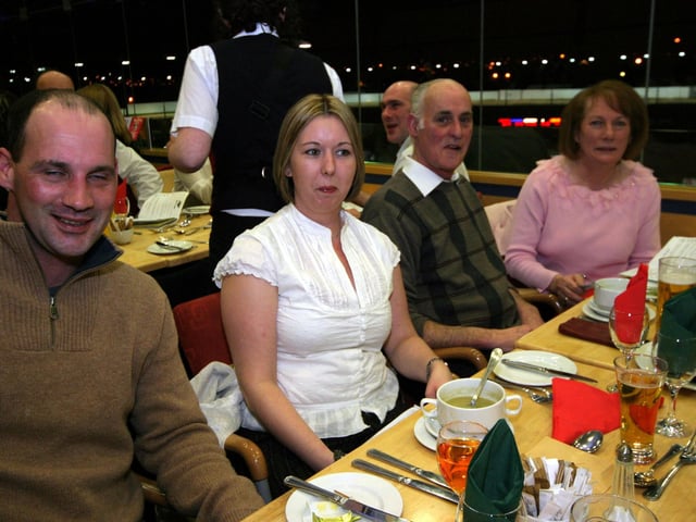 Patrick O' Kane, Donna Thompson, John O' Kane, Bridget O' Kane 0009/JML : Parties across Derry in January 2006.