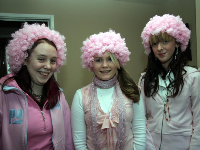 Birthday girl Deanna,centre, smiles for the camera with friends Amy and Emma 0024JML : Parties and celebrations March 2006: Deanna Carter.