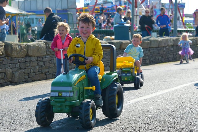 Greencastle Regatta Festival is one of the longest running Maritime Festivals in Ireland.  August 8-11, For the headline (August 10). A Contemporary Irish Folk-Rock group, All Folk’d Up. Expect the full itinerary to include Kayak lessons, a Kids treasure hunt, a Fun Fair, fishermen’s games, local artists, a Pet show, a Darts competition, the annual blessing of the fleet, Dance sessions and much more.
