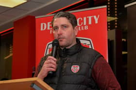 Derry City manager Ruaidhrí Higgins may have to widen his search for a striker after talks with Dundalk over Pat Hoban reportedly stalled.