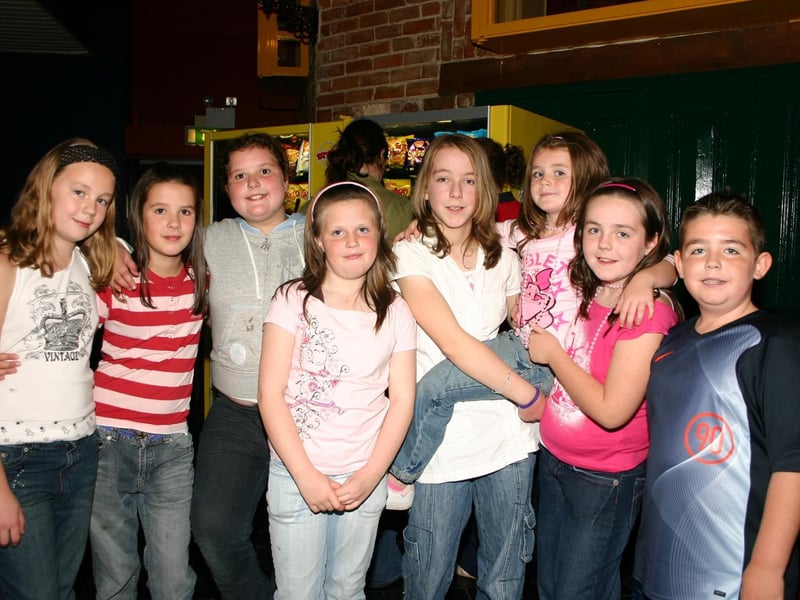 All having fun at the Bowling Allley at Shannon Party. 8415/dd : .