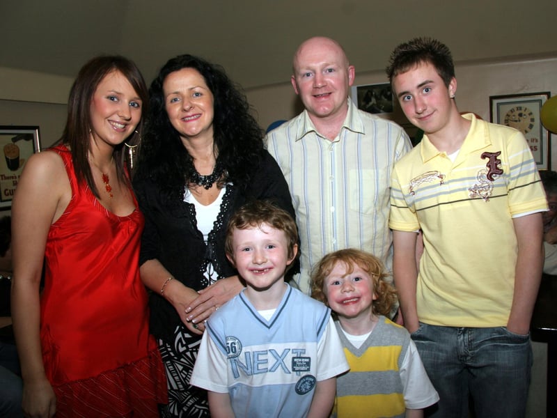 Kim pictured with Rhianan, Sean, Garrett, Eoin and Caolan on the occasion of her 40th birthday 0646JML : Parties and celebrations June 2006: Kim Boyle.