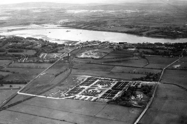 Springtown Road (Bóthar Bhaile an Tobair). The townland of Springtown was one of those known as the Larisks during the 17th and 18th centuries. Bryson suggests Leath Rúscaidhe as a possible derivation.