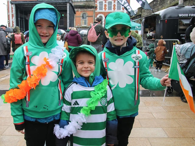 Hugo, Keaton and Bronan Canning on St. Patrick’s Day in the Guildhall Square. (Photo - Deirdre Heaney, nwpresspics)