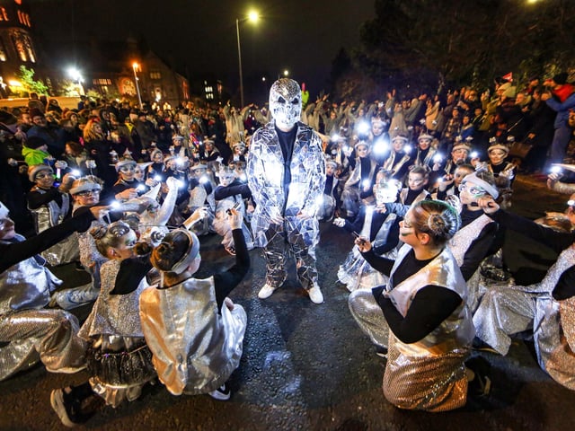 Derry Halloween Carnival Parade & Fireworks Display. Performers from City Dance. Credit © Lorcan Doherty