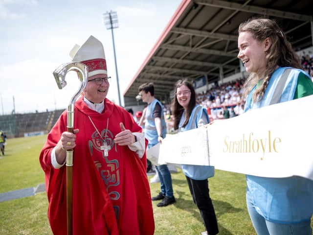 The annual Fan the Flame mass was celebrated recently in Celtic Park for pupils who recently made their confirmation.