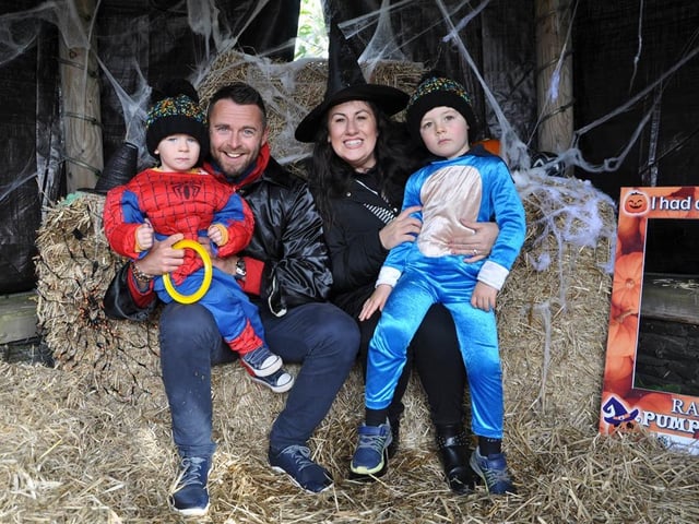 Having Hallowe'en fun at the Ráth Mór Revival Free Hallowe’en Pumpkin Patch