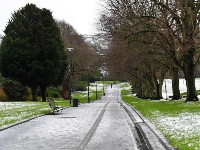 A light covering of snow in Brooke Park on Tuesday morning. Photo: George Sweeney