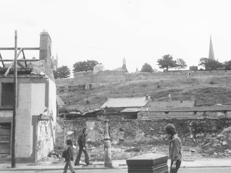 Pictures of Derry during the troubles from the Derry Journal Archive