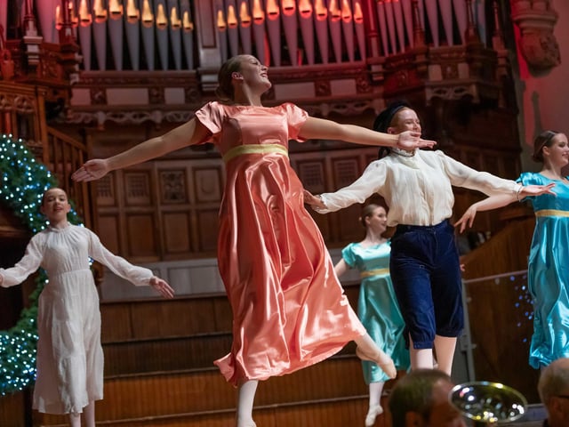 Dancers
