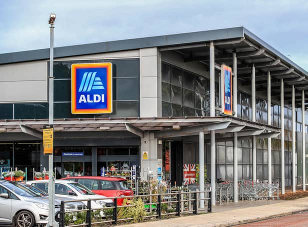 <p>Aldi is increasing the wages of warehouse workers.</p>