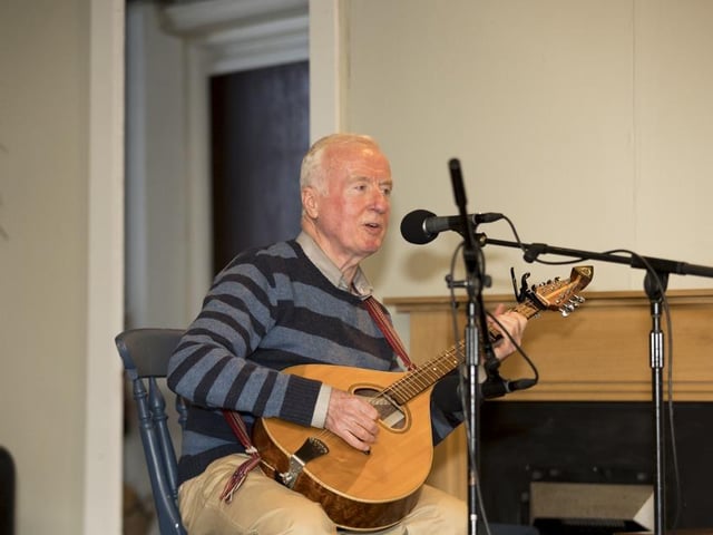Musician Paddy McLaughlin entertaining the crowd.