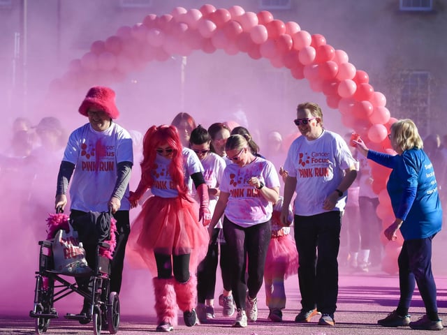 Participants taking part in the Cancer Focus NI Pink Run held in Ebrington Square, on Sunday. (Photo - Tom Heaney, nwpresspics)