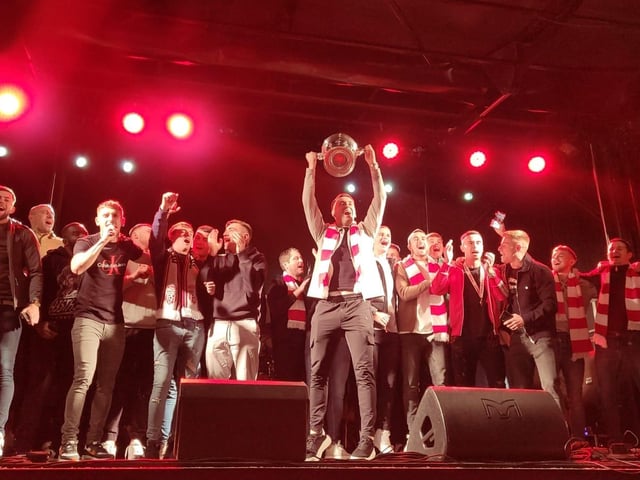 Derry City players' huge welcome home to the Guildhall Square after their FAI Cup Final win.