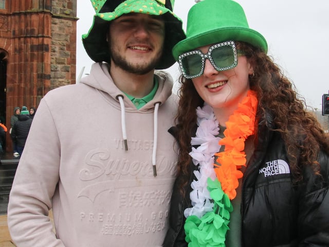 Ethan Hegarty and Katie Lyttle on St. Patrick’s Day in the Guildhall Square.  (Photo - Deirdre Heaney, nwpresspics)