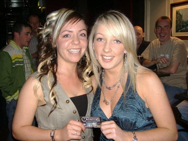 A night out in Derry bars in October 2005